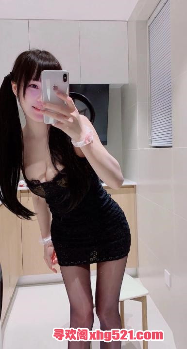 8b8ec9a9-39ac-419f-a840-153c460bdeaa.jpg
