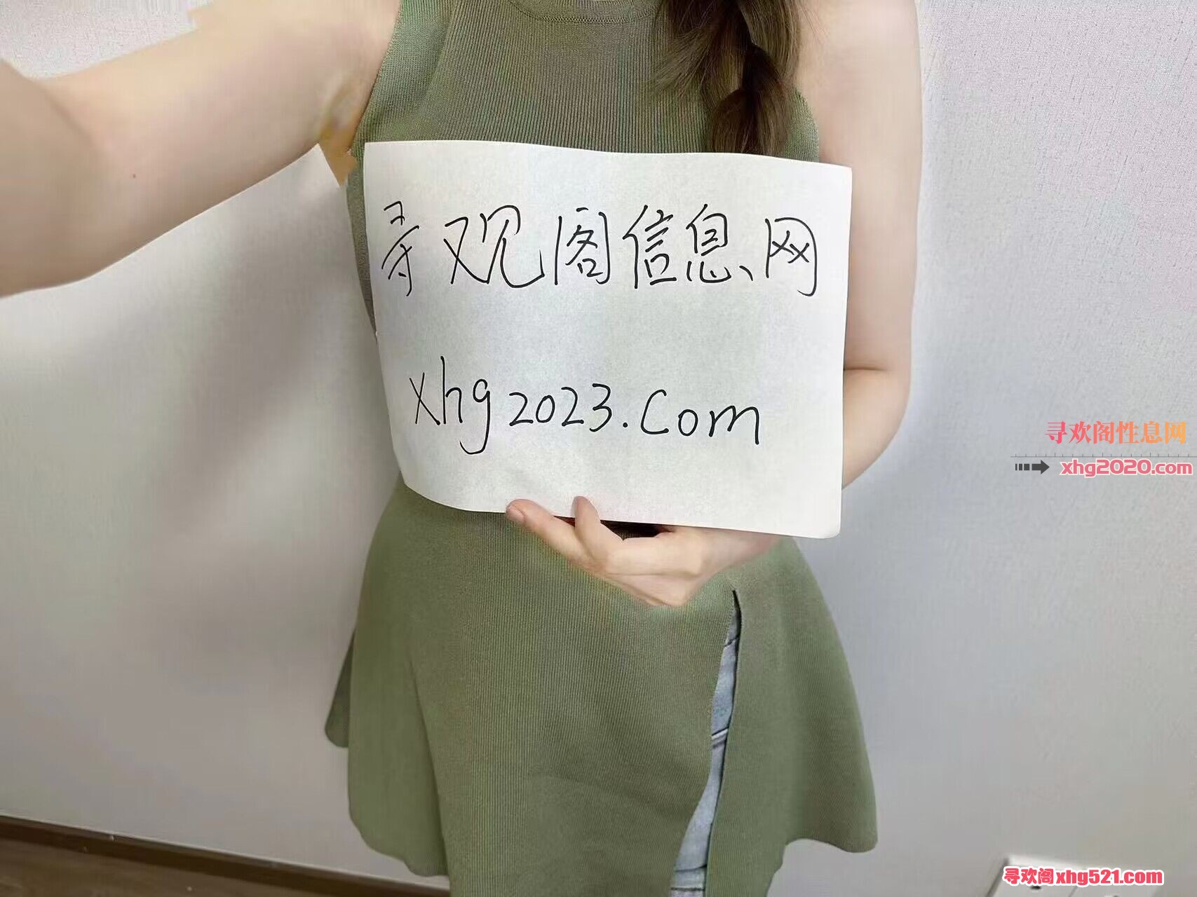 124454a5h85c77lu5oc1l8.jpg