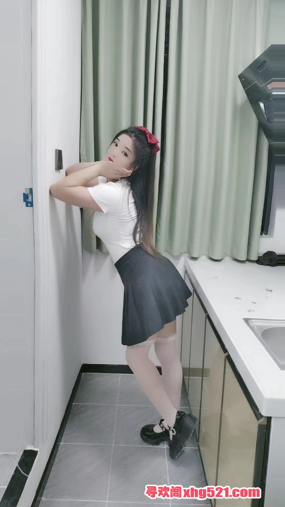 001514h0lmynd7m0z9029y.jpg