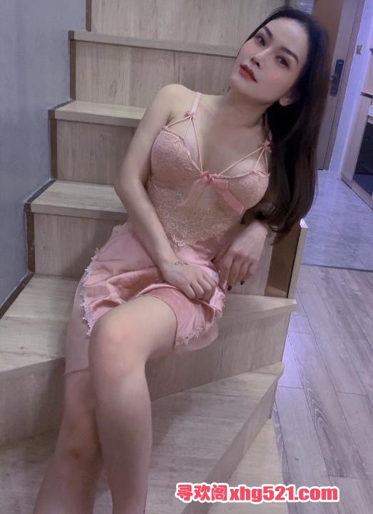 e88db0b4-f6e0-41c3-8c0c-4765f2858d99.jpg