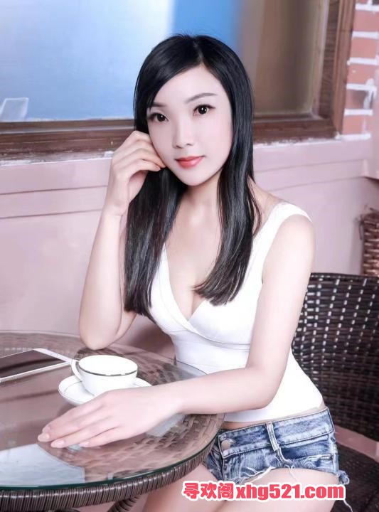 822c27aa-5840-4b10-9294-8ae9b674a394.jpg