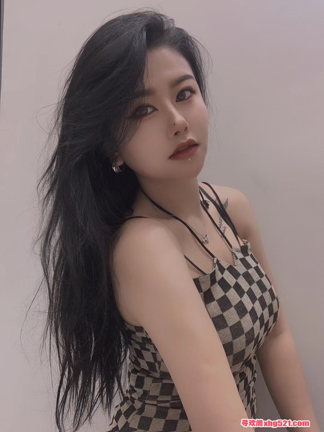 214354sb69xryev9k6kxyz.jpg