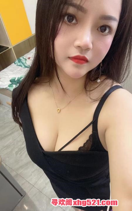 e7a4c2c1-0f2c-487d-b915-f4e42480ce18.jpg